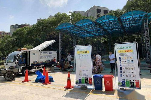 回收車開進小區，武漢垃圾分類不中斷